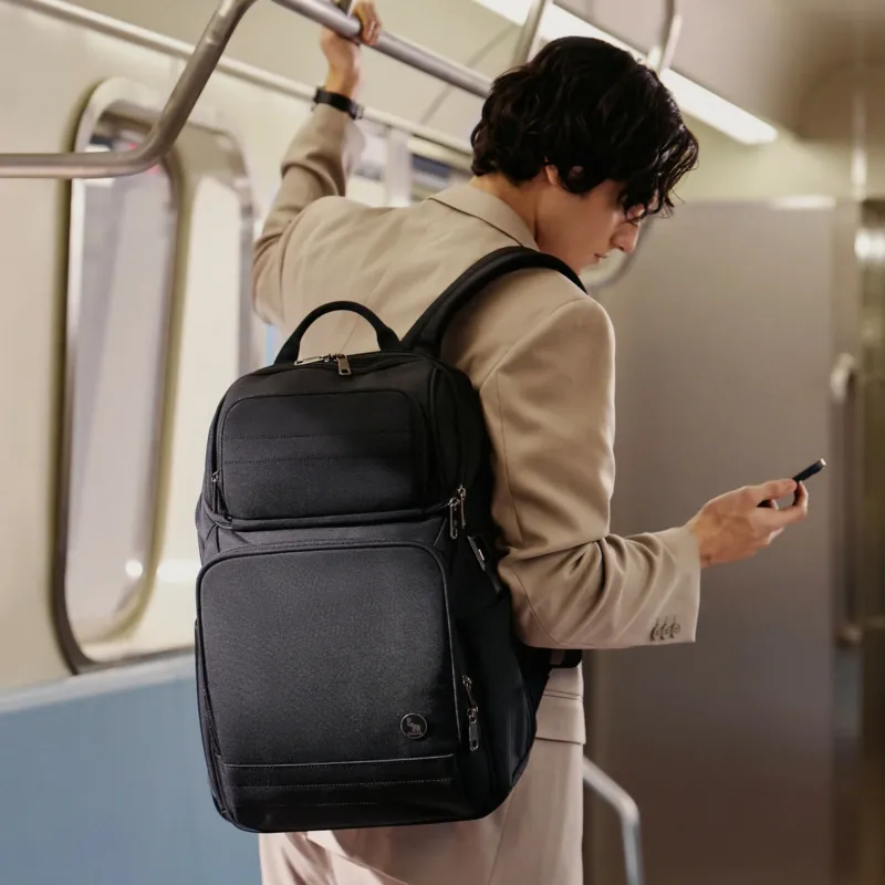 OIWAS 15.6” Laptop Backpack With USB Charging Port - Image 0